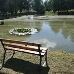 U Bečova Nad Teplou Apartamento Bečov nad Teplou