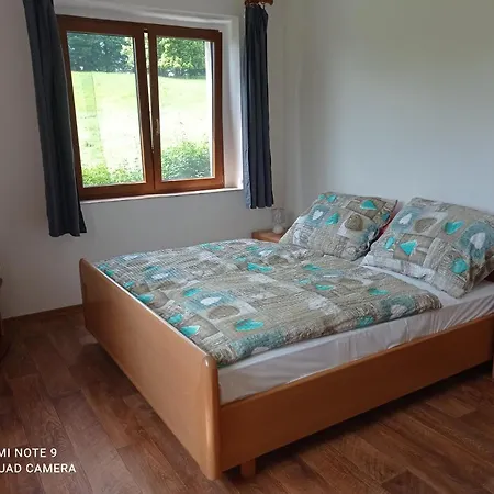 شقة U Becova Nad Teplou