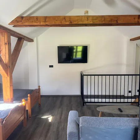 U Bečova Nad Teplou Apartamento *