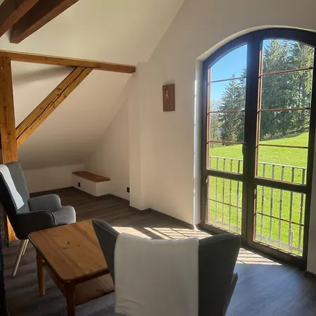 U Bečova Nad Teplou Apartamento Bečov nad Teplou